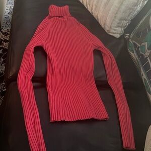 Ribbed turtleneck